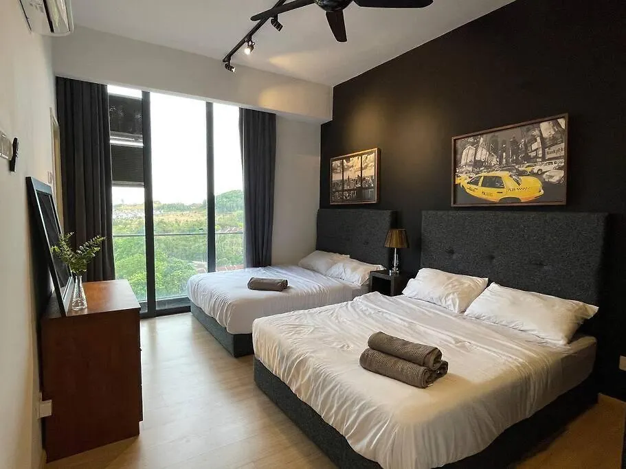 Cube8Teen Condo Austin Johor Bahru 0*,