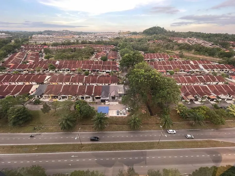 Cube8Teen Condo Austin Johor Bahru 0*,